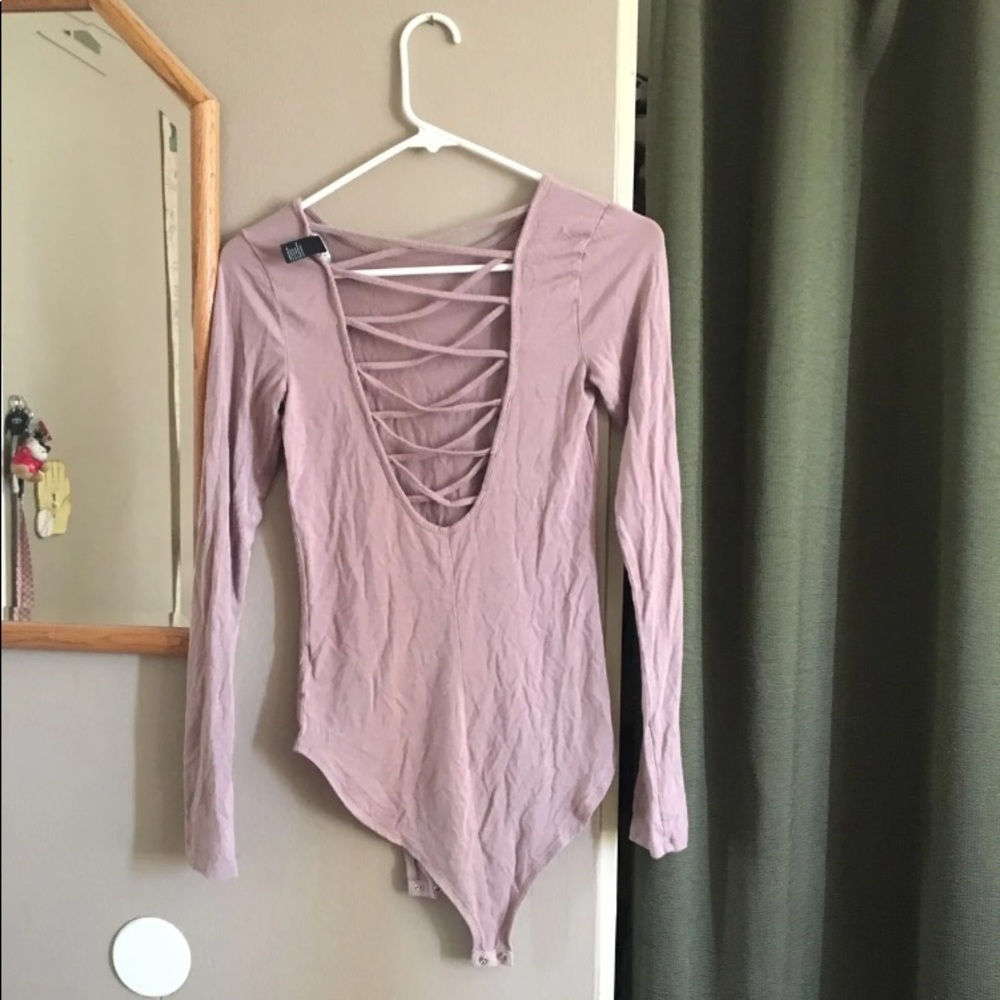 Super cute long sleeve body suit